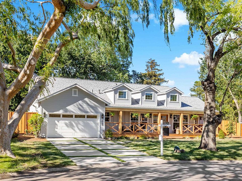 1st image of 420 Beatrice Rd