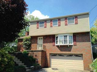 144 Teton Dr, Pittsburgh, PA 15239