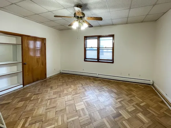 61 Wales Avenue image 8 of 19