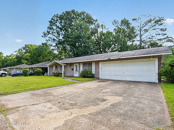 3rd image of 5312 Cedar Park Dr