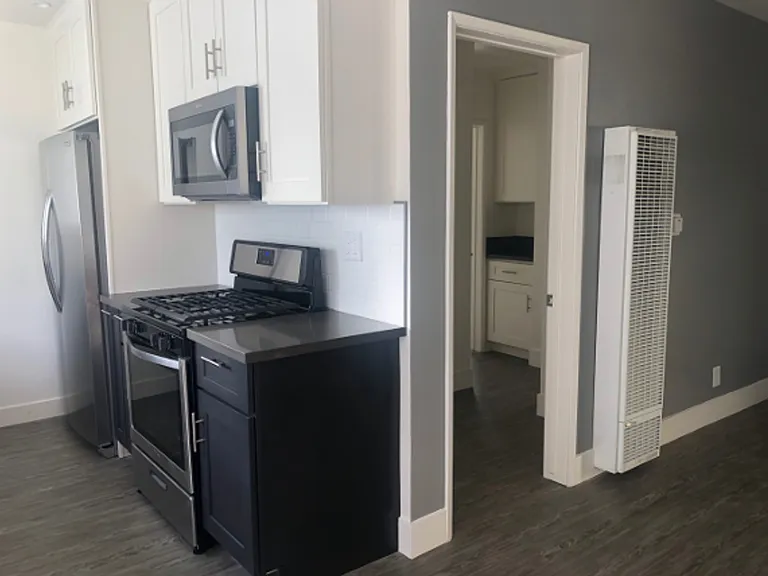 95 Michigan Ave. Pasadena, CA 91106 — Photo 1