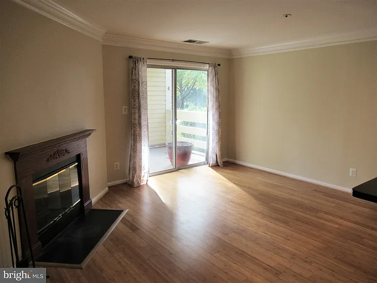 244 S Reynolds St #111 — Photo 11