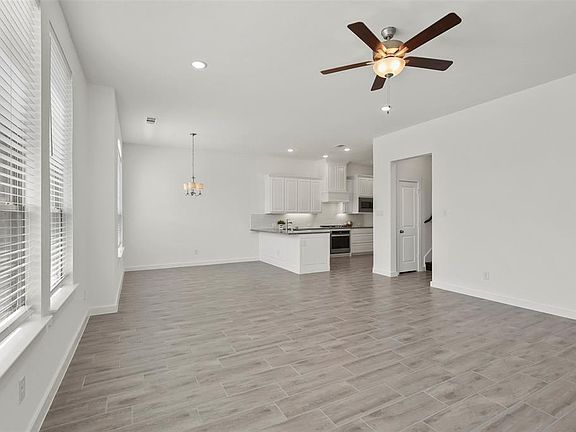5th image of 1182 Lake City Ave