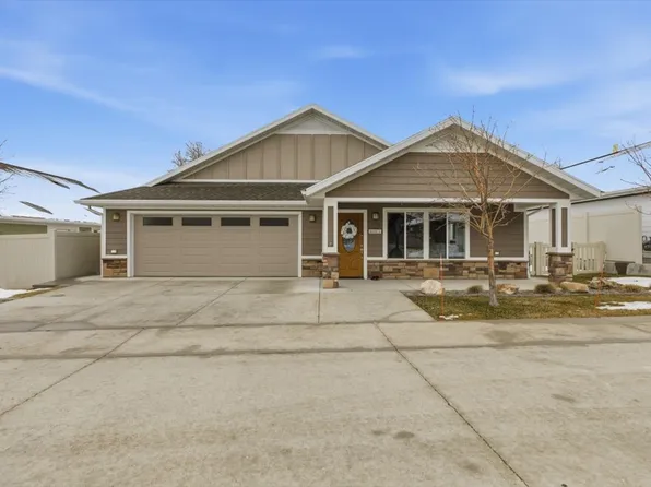 359 E 1075 N, Logan, UT 84341