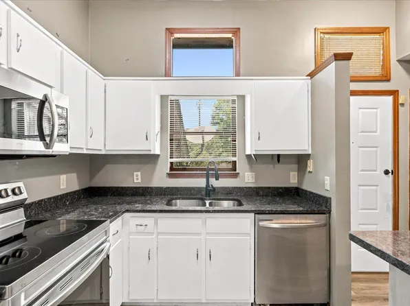 3800 Provence St APT 10, Chattanooga, TN 37411