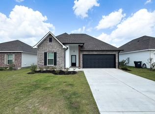 28317 Merrimack Dr, Denham Springs, LA 70726