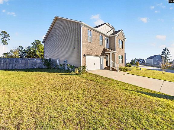 3rd image of 435 Sasanqua Ln