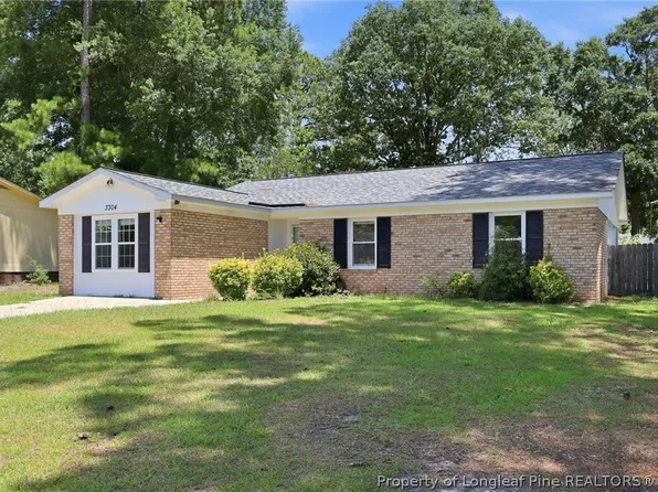 (undisclosed Address), Spring Lake, NC 28390