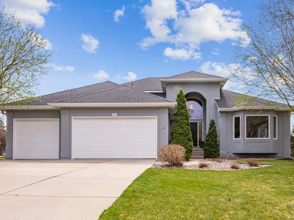 2165 Majestic Way, Chanhassen, MN 55317