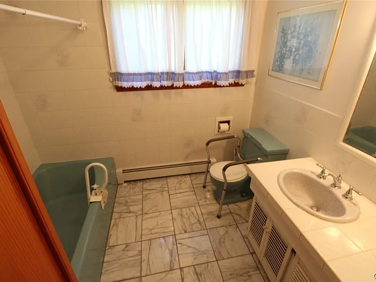 6363 Muskrat Bay Rd — Photo 44