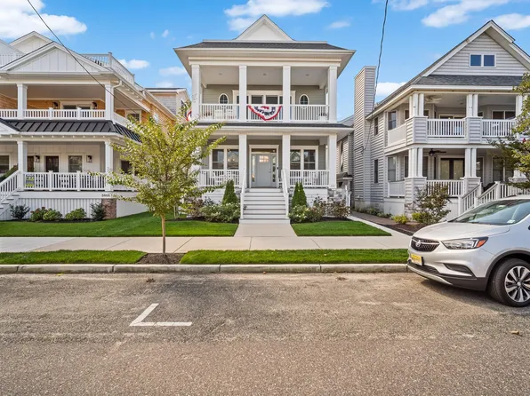 840 Saint Charles Pl #1, Ocean City, NJ 08226