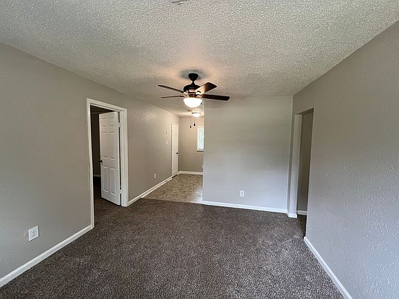 4th image of 668 Delta Rd