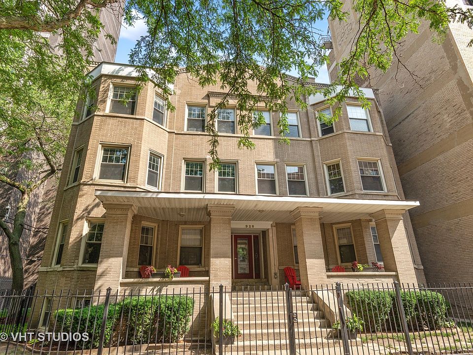 1st image of 928 W Eastwood Ave #1W