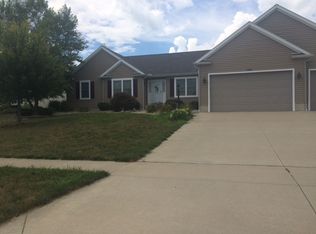 1026 Eagle Ridge Dr, Huron, OH 44839