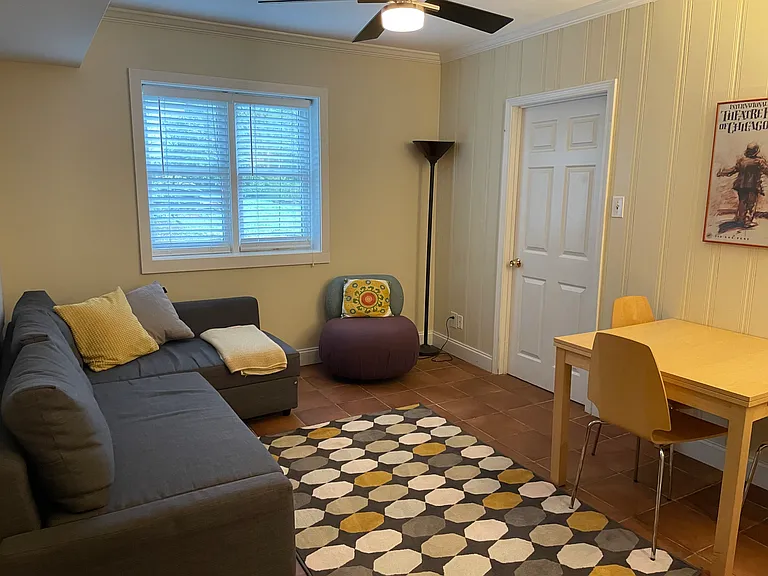 2059 Desmond Dr — Photo 3