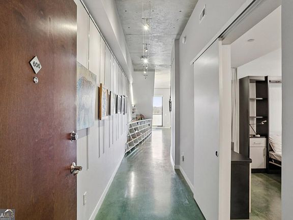 2nd image of 335 W Ponce De Leon Ave Unit 606