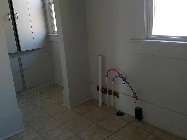 408 S Tebo St — Photo 9