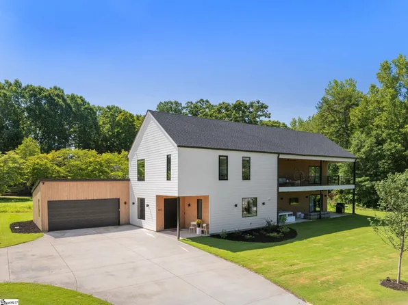 460 Enoree Rd, Travelers Rest, SC 29690