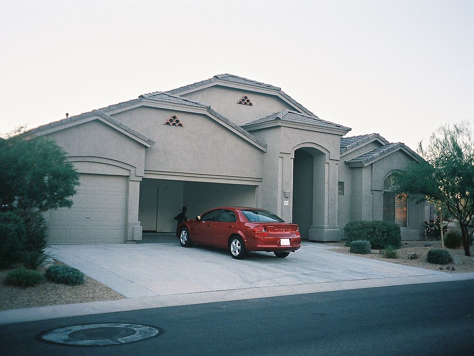 1st image of 3824 N Ladera