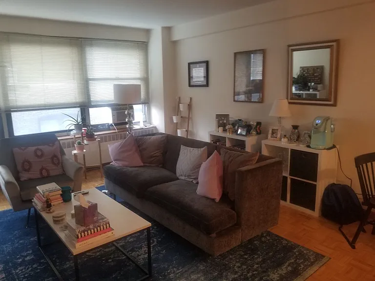 4180 Marine Terrace Apartments — Photo 75