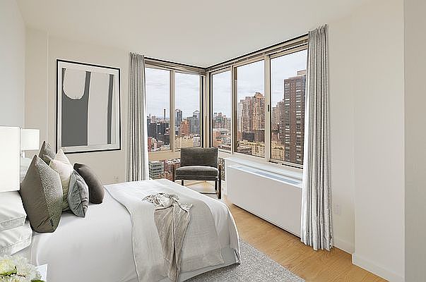 1st image of 260 W 54th St APT 42B