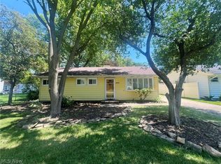 955 N Pasadena Ave, Elyria, OH 44035