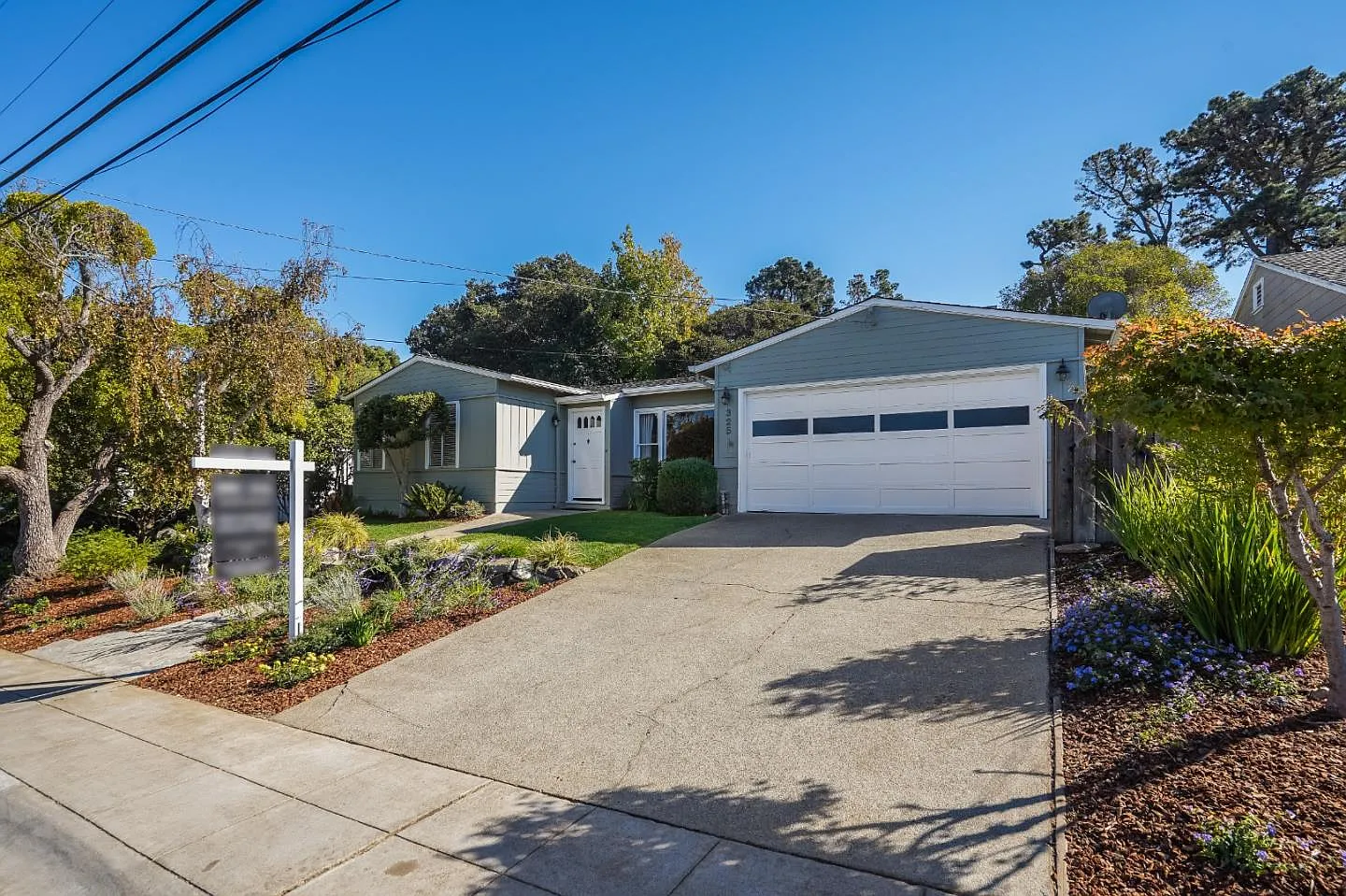 325 La Casa Ave photo 1