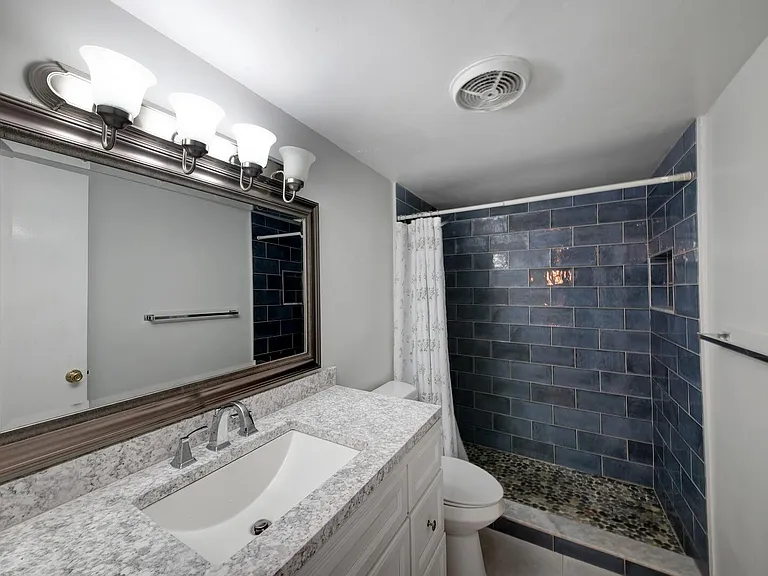 2812 Garden Dr S #109 — Photo 15