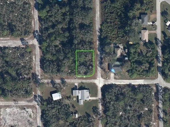 115 Frederick St NW, Lake Placid, FL 33852