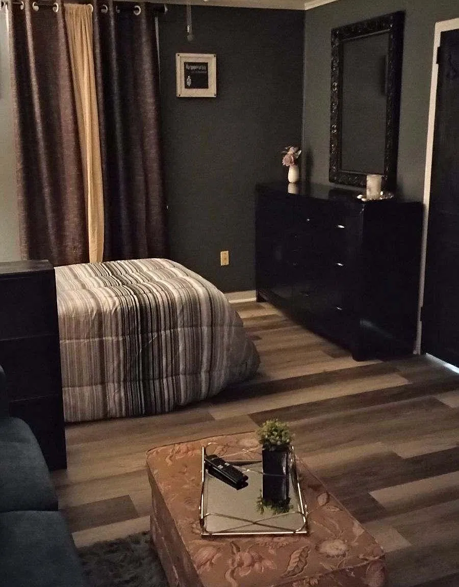 4 bed, 3147 sqft, $1,100 — Photo 4