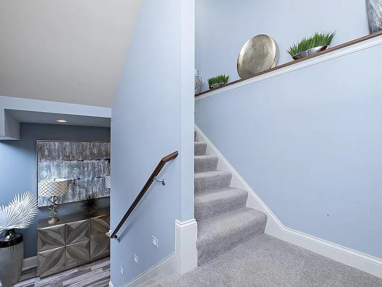 9406 Harlequin St — Photo 51