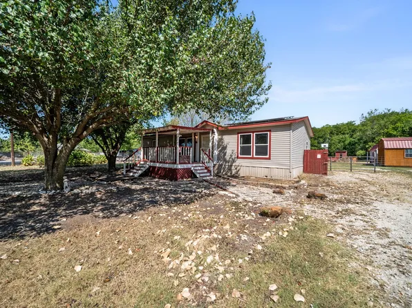 247 Chapel Hill Ln, Waxahachie, TX 75165