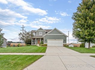 11265 Red Hawk Ln, Allendale, MI 49401