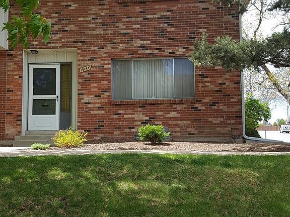 3rd image of 9058 E Nassau Ave