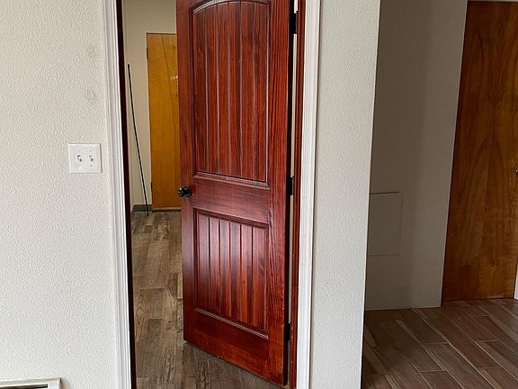 5th image of 6 Ellis St APT 8