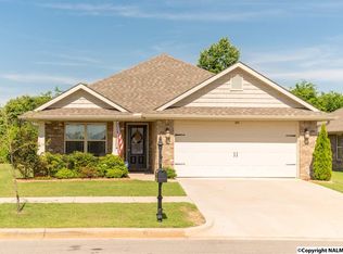 366 Harbor Glen Dr, Madison, AL 35756