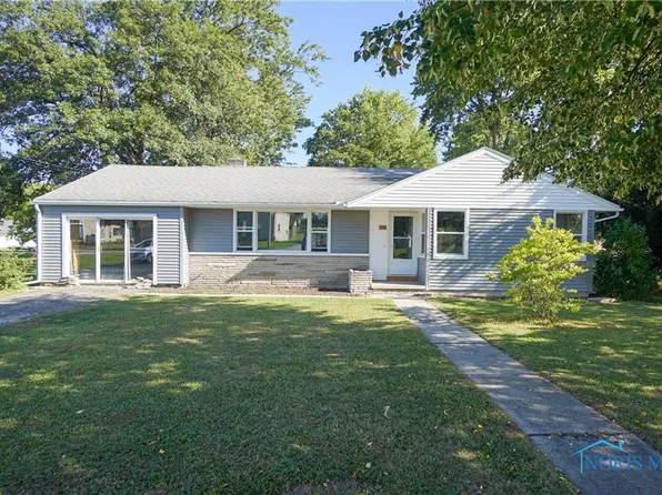 296 E Main St, Mc Comb, OH 45858