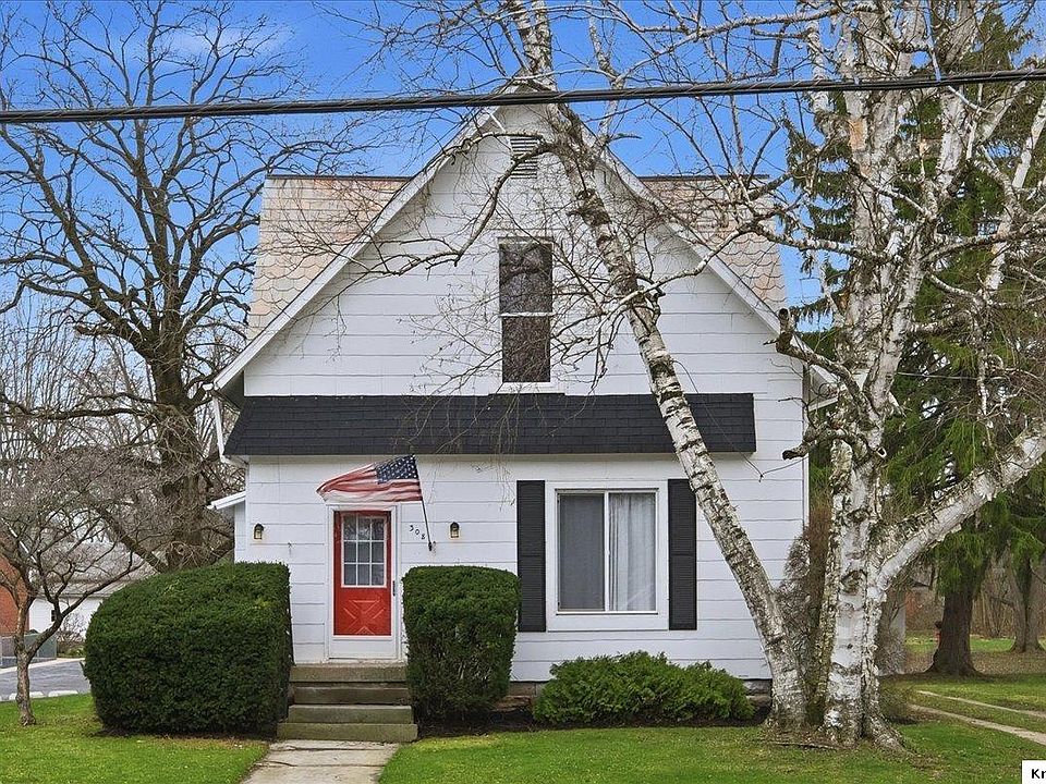 1st image of 308 S Marion St