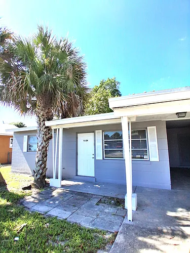 4104 Desoto Ave Photo 1