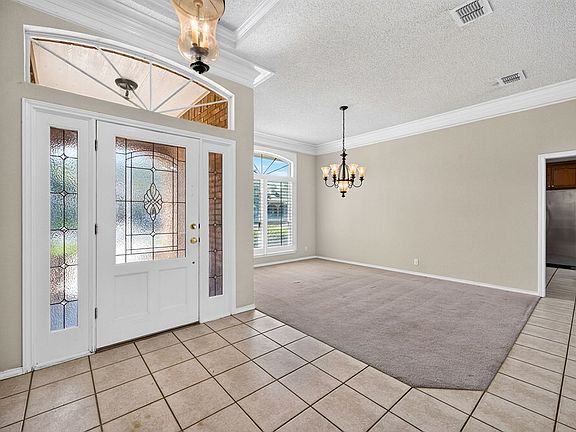5th image of 5808 Devlin Pl