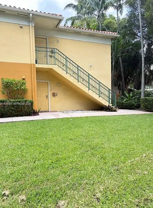 7360 NW 114th Ave #103