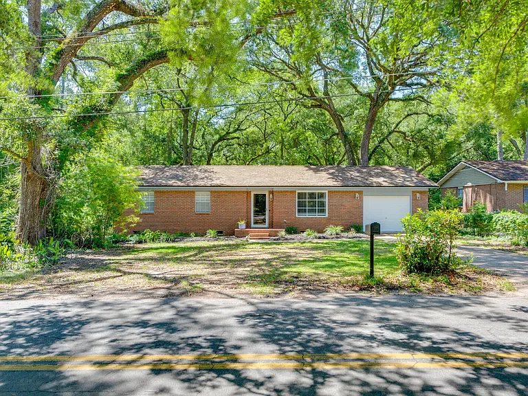 1011 Munson Landing Rd — Photo 24