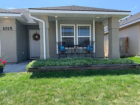 2nd image of 1015 E Whitbeck Dr