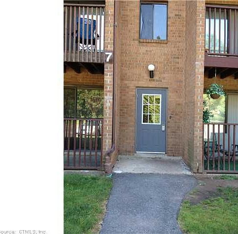 2nd image of 525 Crown St APT 132