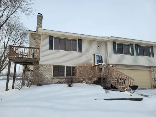 8404 Yates Ave N, Brooklyn Park, MN 55443