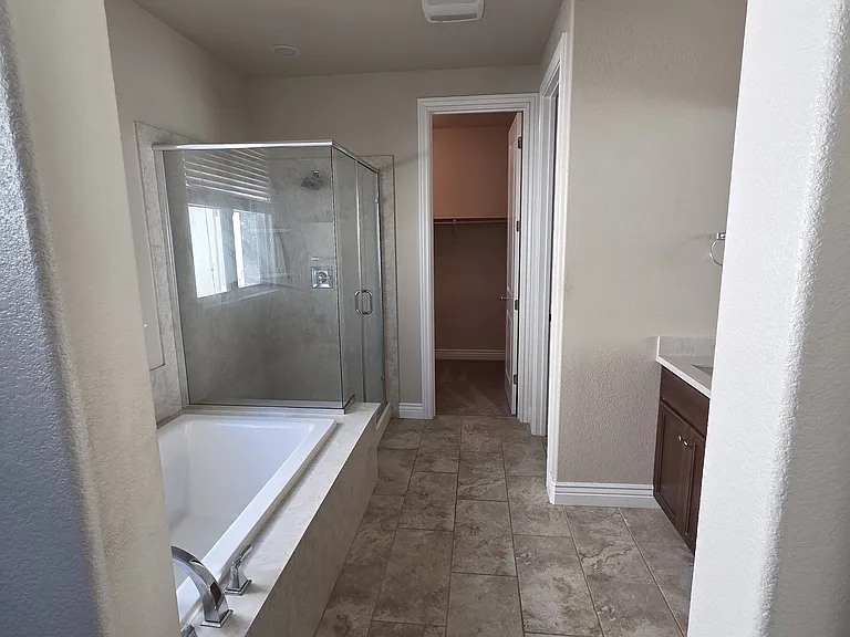2347 Carbondale Way — Photo 10