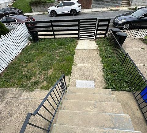 4th image of 2943 Elbridge St