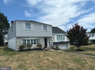 829 Regina St, Philadelphia, PA 19116