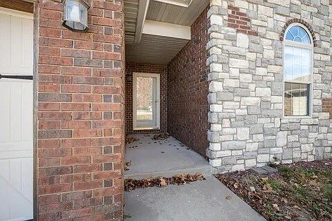 1st image of 1143 S Elmwood Ave