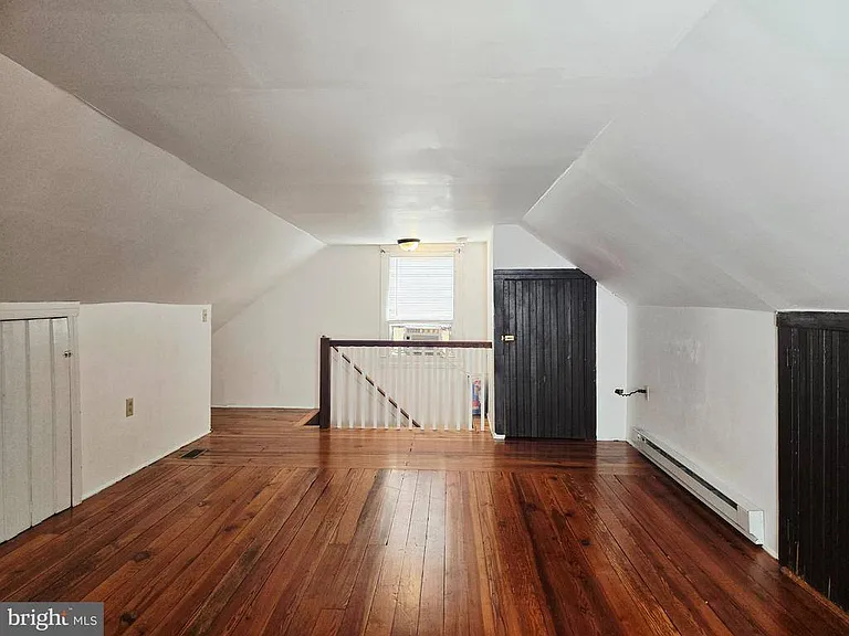 448 N Loudoun St #C — Photo 13